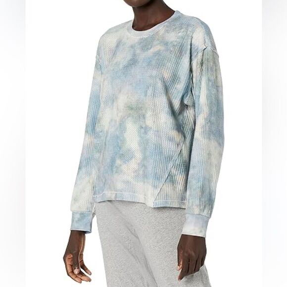 PJ Salvage CLOUDY DAYS TIE DYE LONG SLEEVE TOP Blue and White Size MEDIUM NEW - Picture 1 of 7